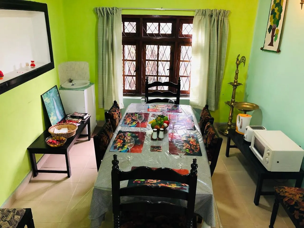 Сasa de vacaciones Araliya Holiday Bungalow Kandy