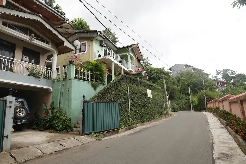 Araliya Holiday Bungalow Kandy Holiday home